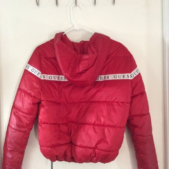 Red Guess puff jacket - Picture 5 of 6